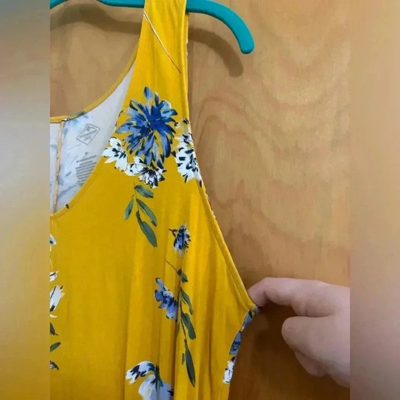St.Johns Bay Midi Dress Floral Size Medium EUC - Picture 5 of 9